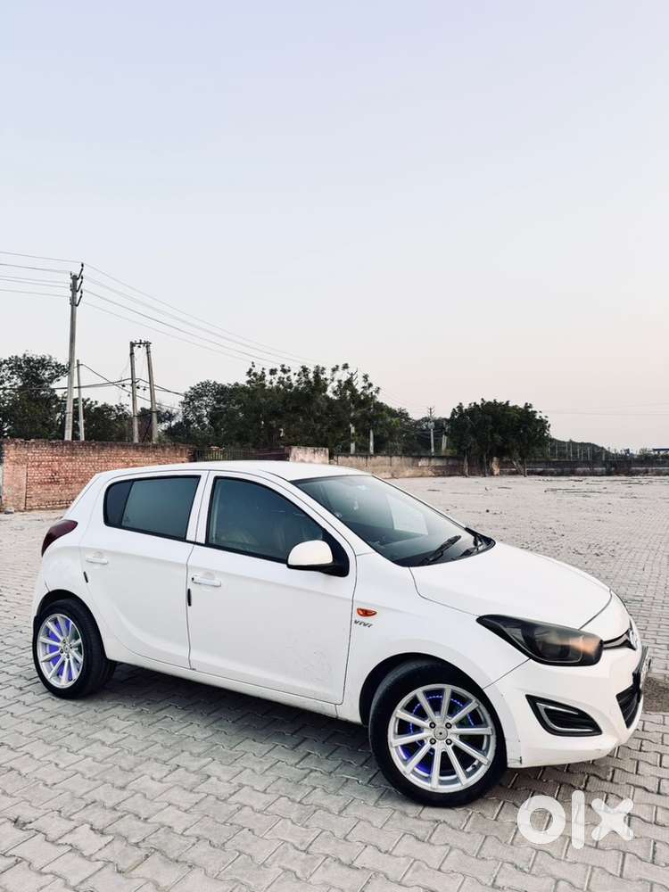 Hyundai I20 Petrol Magna 2014