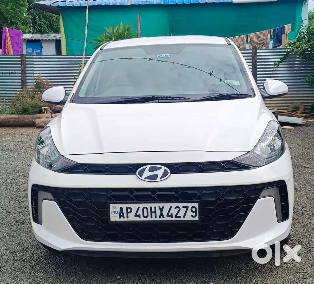 Hyundai Aura 1.2 Petrol 2025