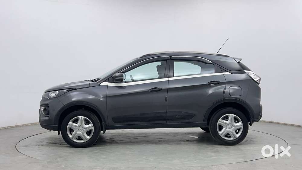 Tata Nexon 1.2 Revotron Xm, 2020, Petrol