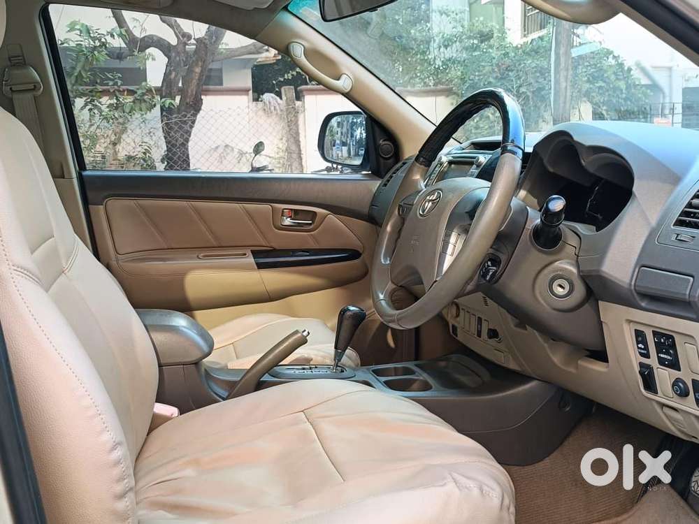 Toyota Innova Crysta