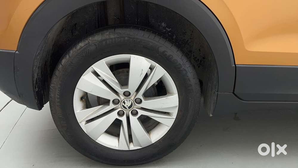 Skoda Kushaq Ambition 1.0l Tsi Mt, 2021, Petrol