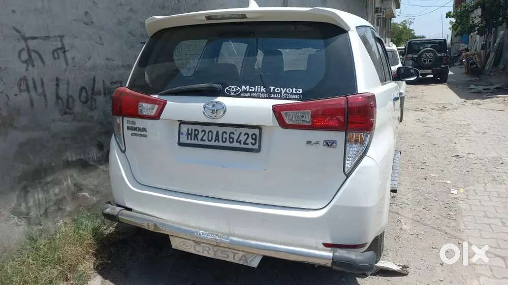 Toyota Innova Hycross 2016
