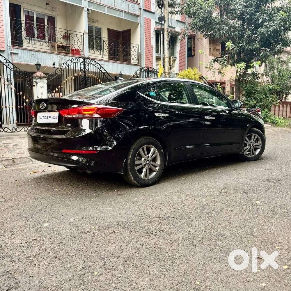 Hyundai Elantra 2.0 Sx Option, 2017, Petrol