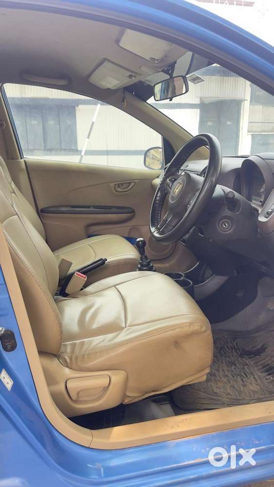 Honda Brio 2011-2013 V Mt, 2012, Petrol