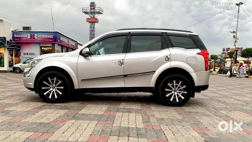 Mahindra Xuv500 2018 Diesel 75487 Km. Family Used Car Well Maintain