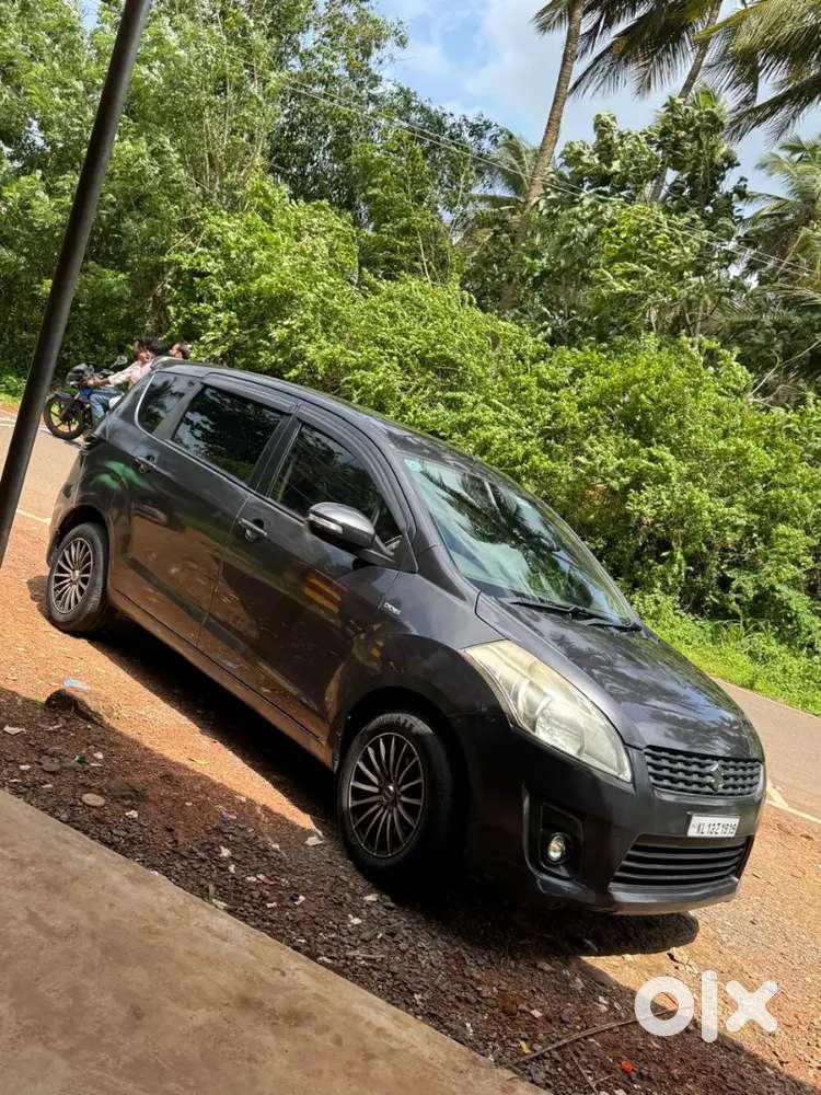 Maruti Suzuki Ertiga 2012