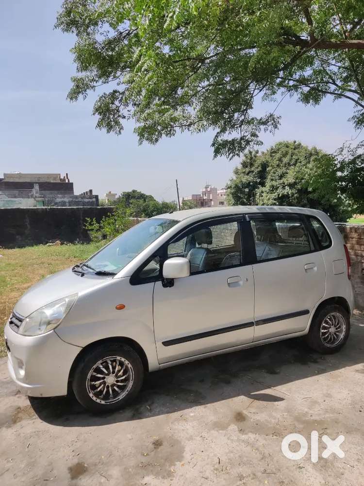 Maruti Suzuki Estilo 2010