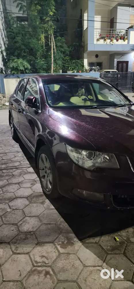 Skoda Superb 2012 Petrol Well Maintained