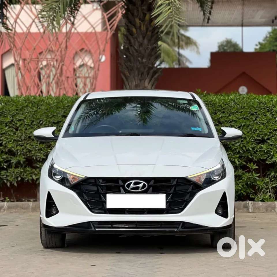 Hyundai I20 Asta (o) 1.0 Turbo Dct, 2022, Petrol