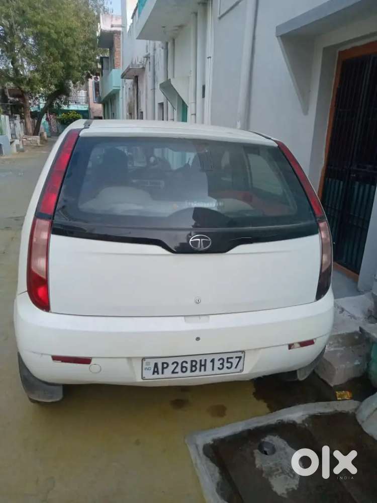 Tata Indica Vista 2012