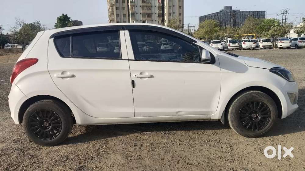 Hyundai I20 Sportz 1.4 Crdi, 2014, Diesel