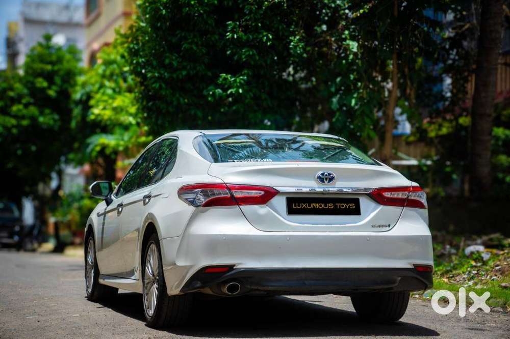 Toyota Camry 2.5 Hybrid, 2020, Petrol