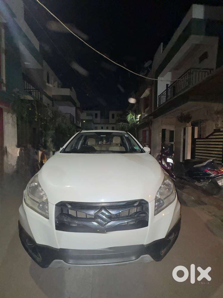 Maruti Suzuki S Cross 2015 Diesel Well Maintained