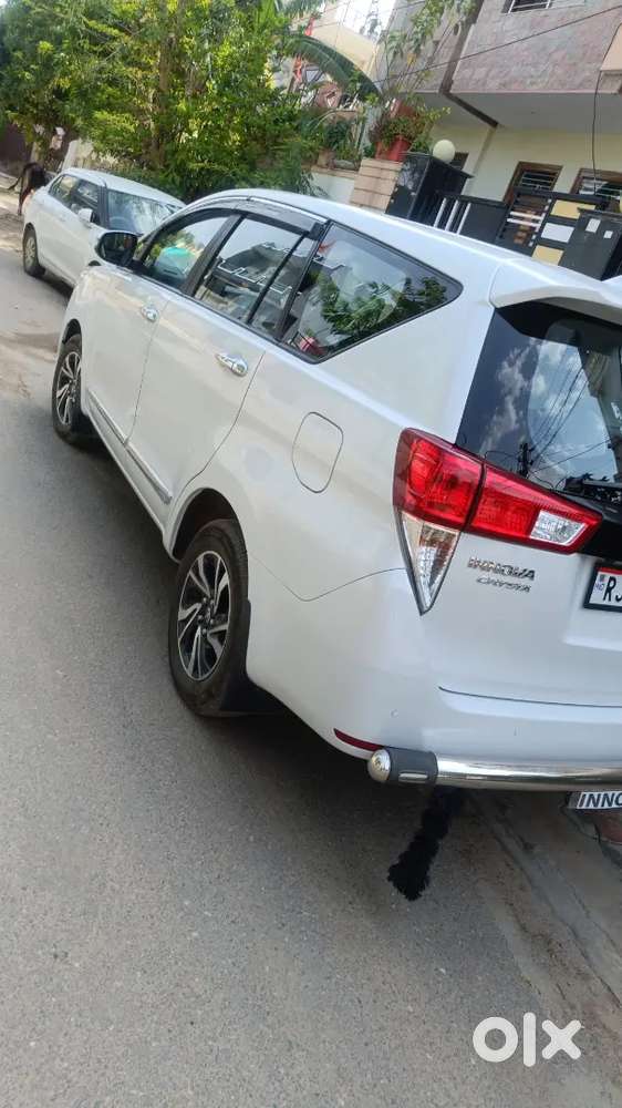 Toyota Innova Crysta Zx 2025