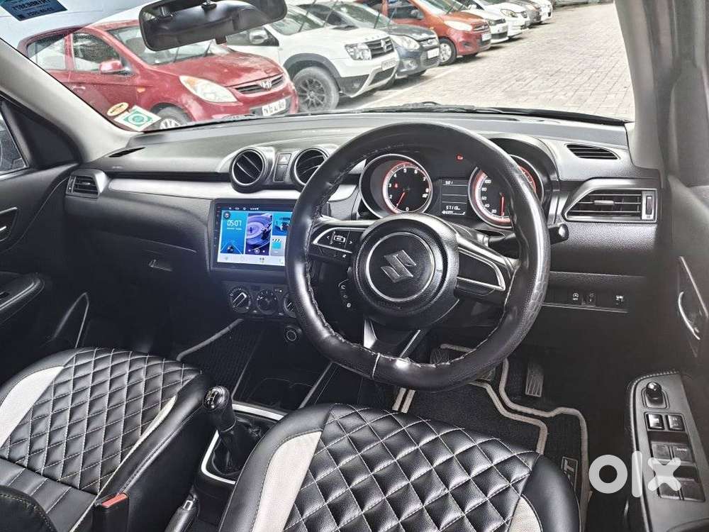 Maruti Suzuki Swift Vxi + Manual, 2021, Petrol
