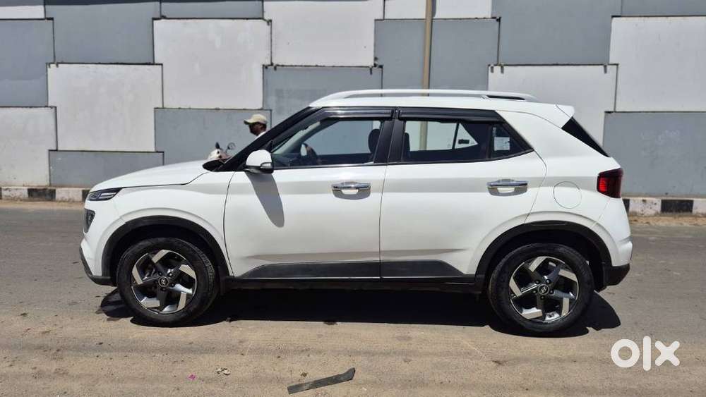 Hyundai Venue Sx Plus Turbo Dct, 2020, Petrol