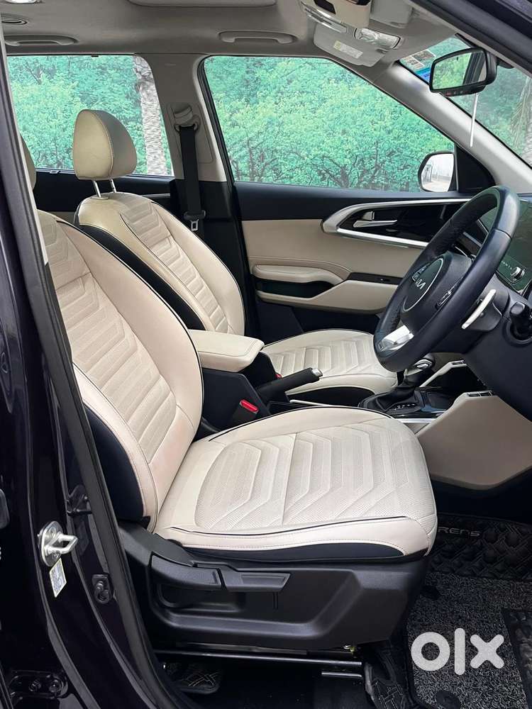 Kia Carens 1.4 Luxury Plus 6 Str, 2023, Petrol