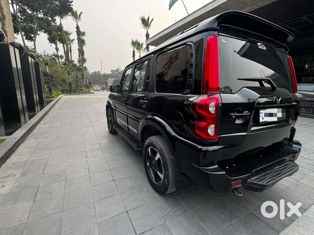 Mahindra Scorpio Classic 2.2 S 11 Mt 7 Str, 2024, Diesel