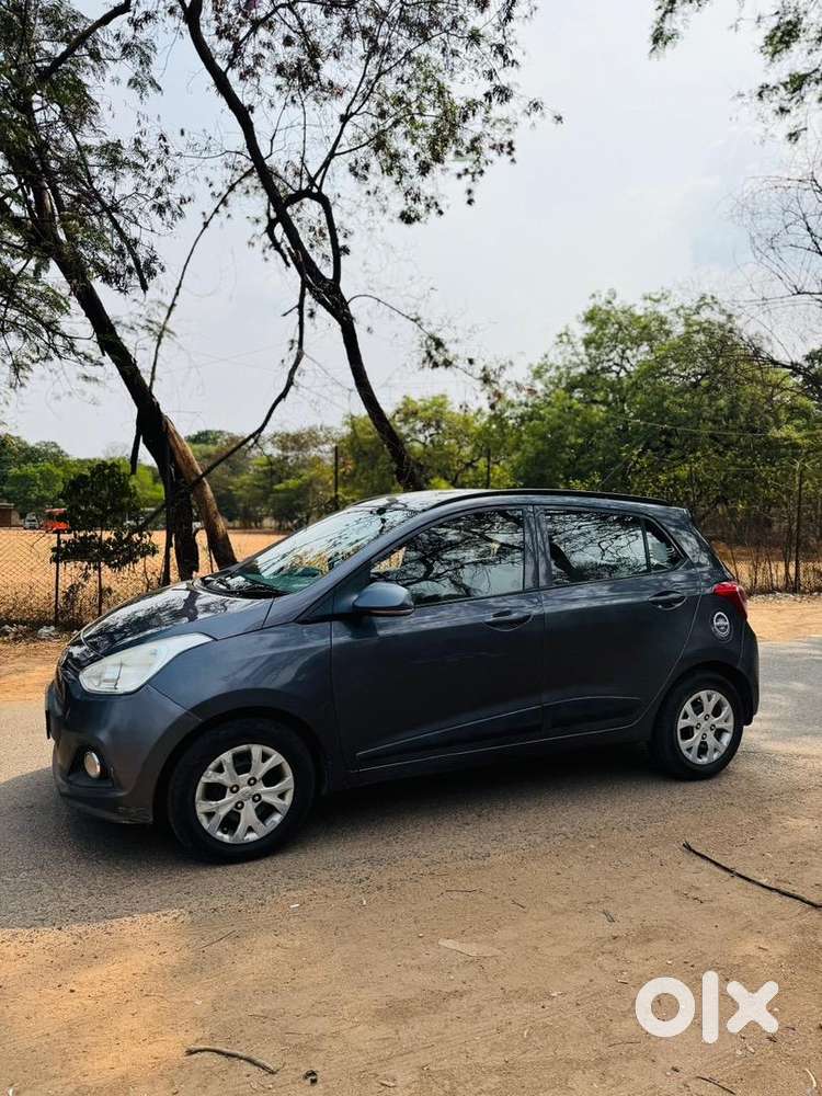 Hyundai Grand I10 Sportz 2016 Well Maintained