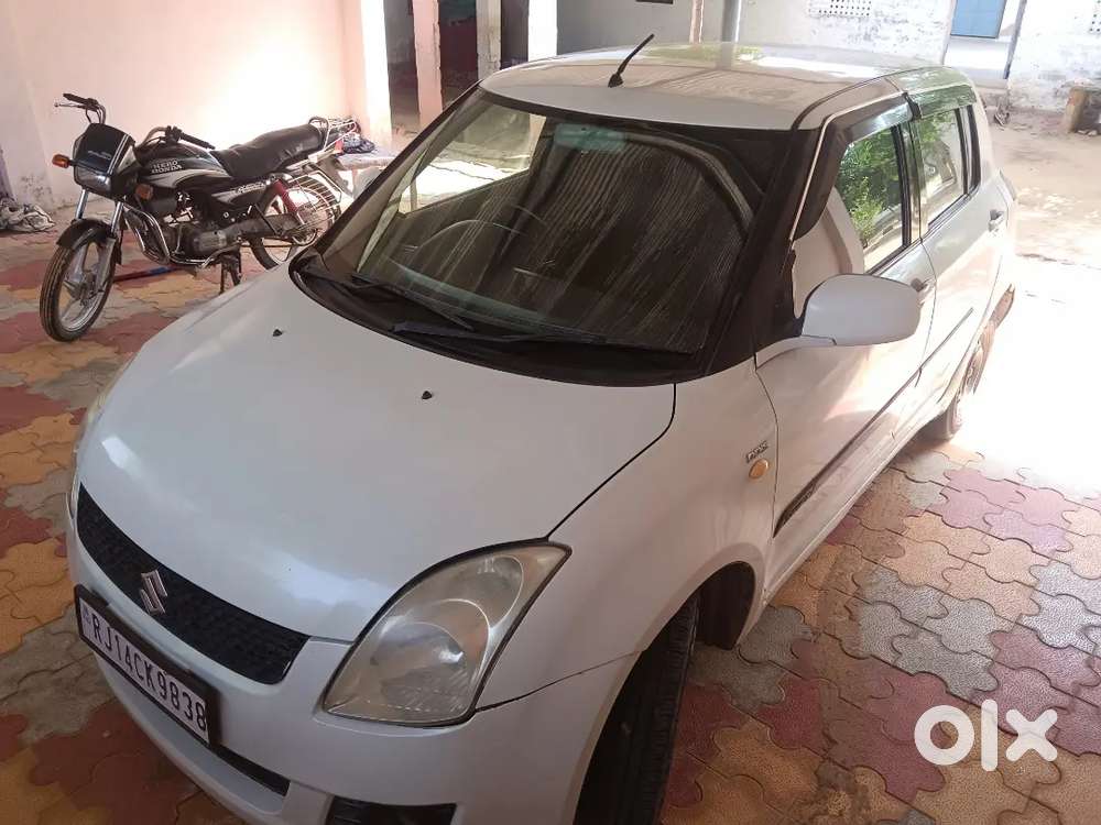 Maruti Suzuki Swift 2010.11va Mhne  Ki Hai Diesel 160000