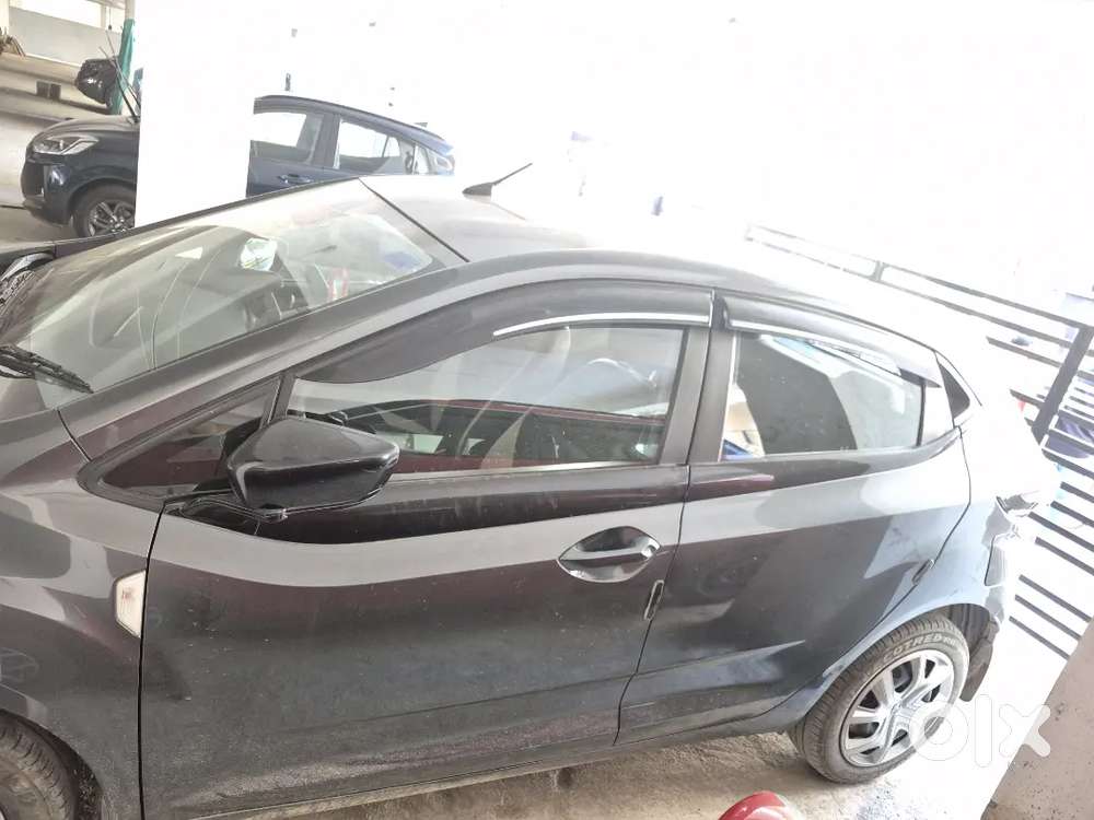 Tata Altroz Petrol 2023