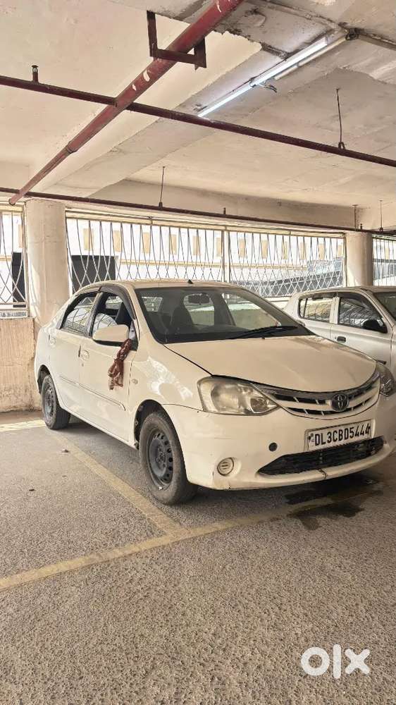 Toyota Etios 1.5 G 2011 Petrol Manual