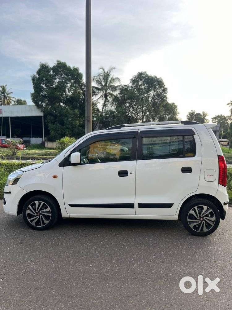 Maruti Suzuki Wagon R Vxi, 2012, Petrol