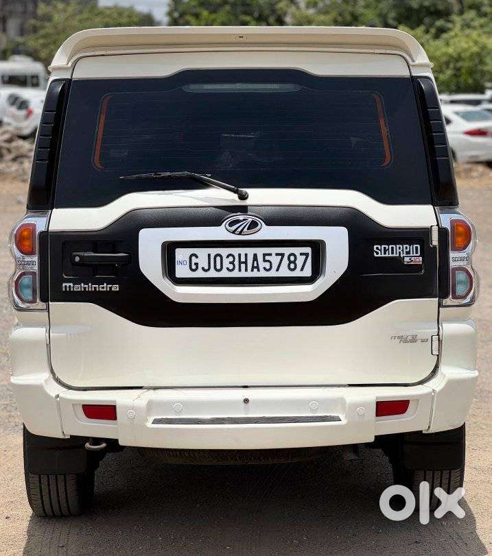 Mahindra Scorpio S10, 2014, Diesel