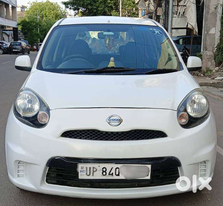 Nissan Micra Cvt Xv, 2015, Petrol