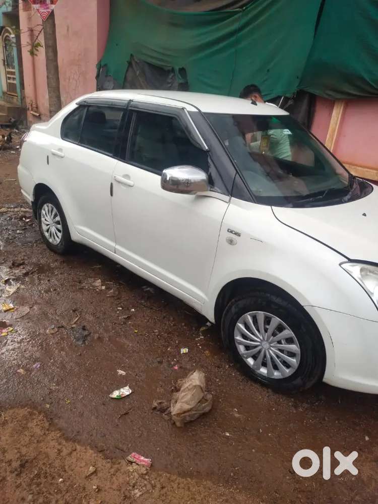 Maruti Suzuki Swift Dzire 2011