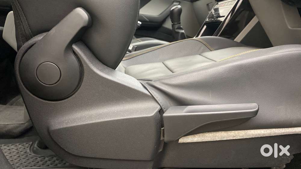 Skoda Kushaq 1.0 Tsi Style, 2022, Petrol