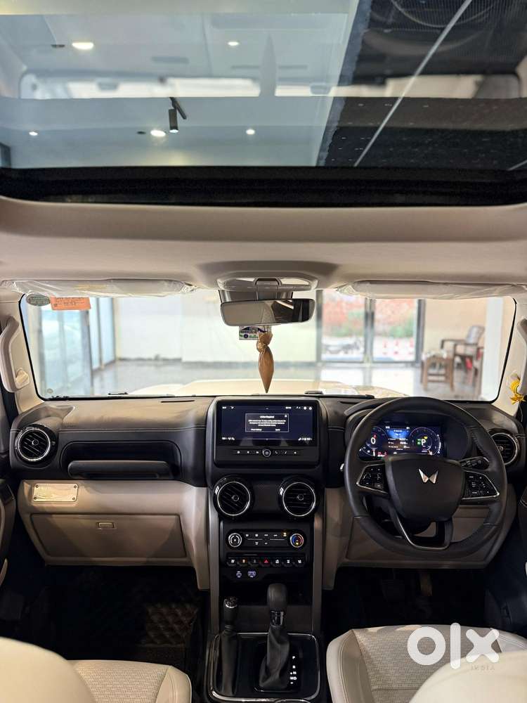 Mahindra Thar Roxx Ax7 L Diesel At 4wd, 2025, Diesel