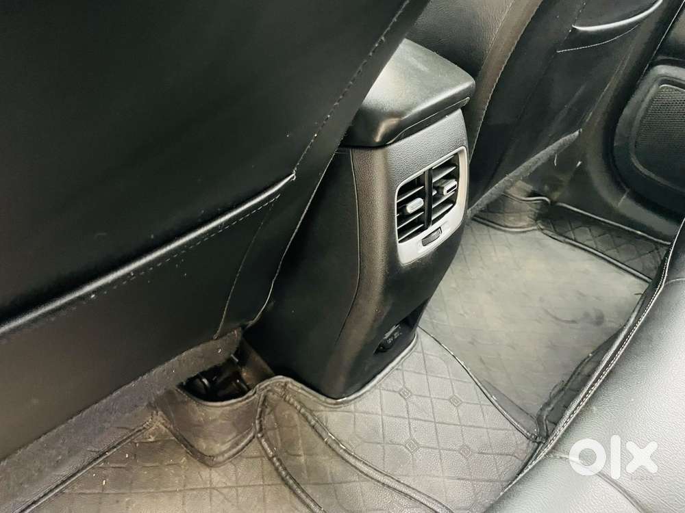 Hyundai Venue S Turbo Dct, 2019, Petrol