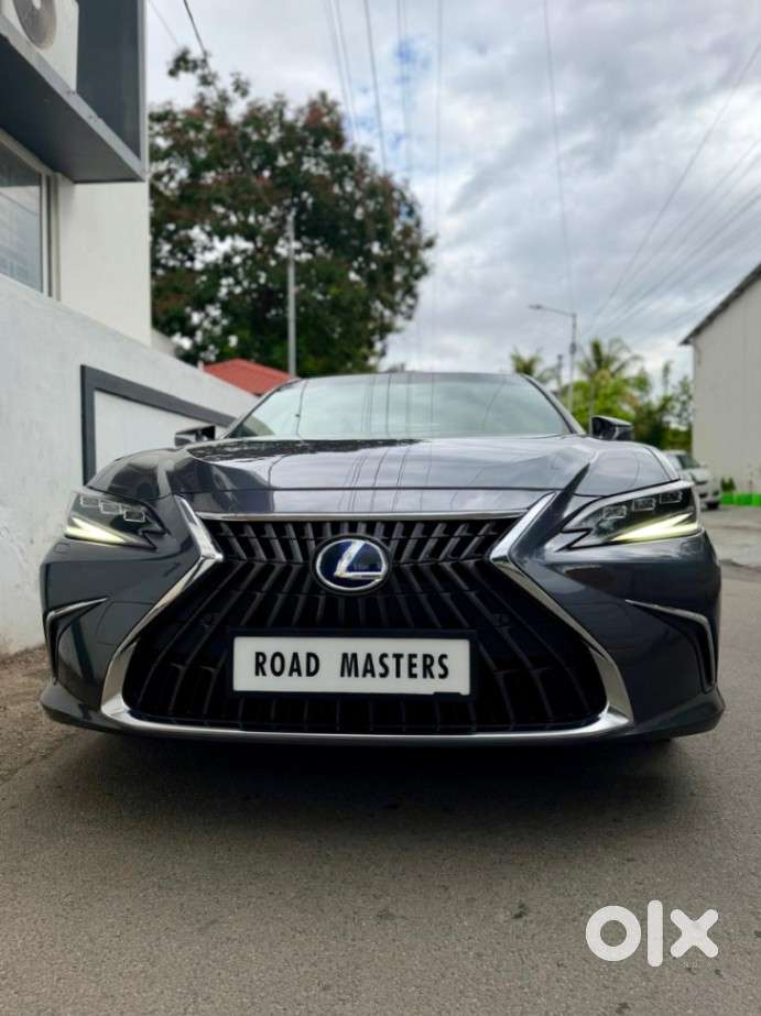 Lexus Es 300h Luxury, 2022, Petrol