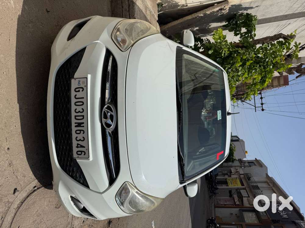 Hyundai I10 2011 Petrol Well Maintained