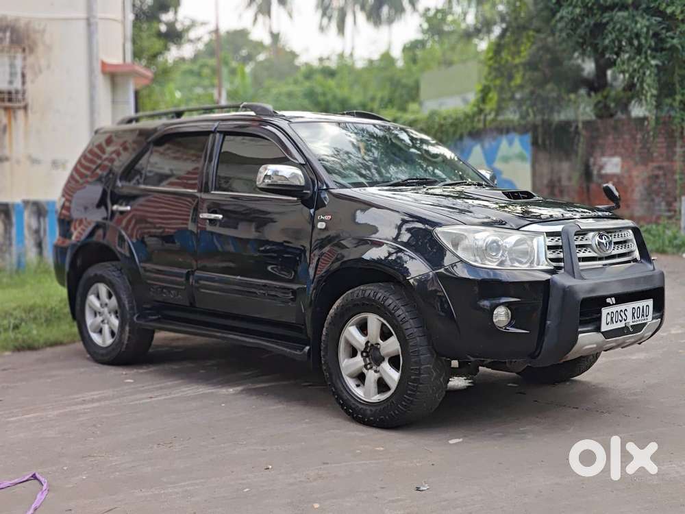 Toyota Fortuner 3.0 4x4 Manual, 2010, Diesel
