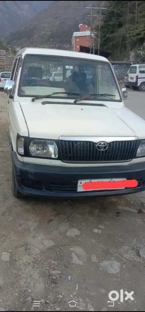Toyota Qualis 2004