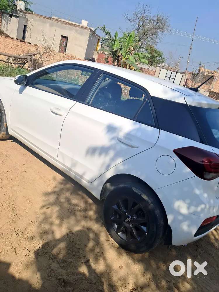 Hyundai I20 2019 Petrol 760000 Km Driven