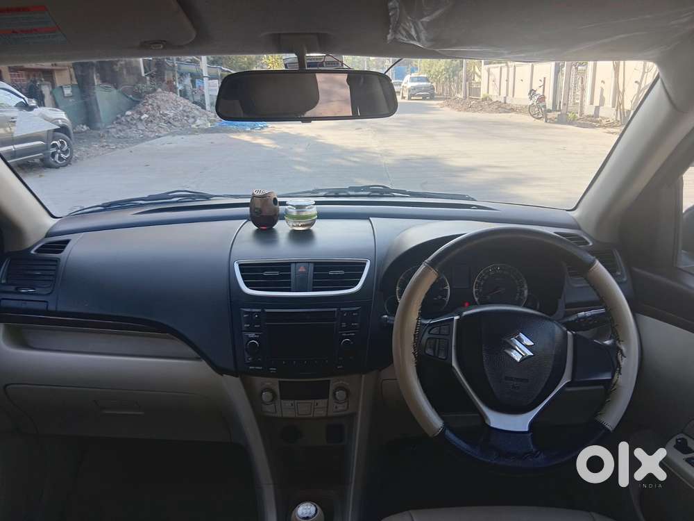 Maruti Suzuki Dzire 1.2 Zxi, 2013, Petrol