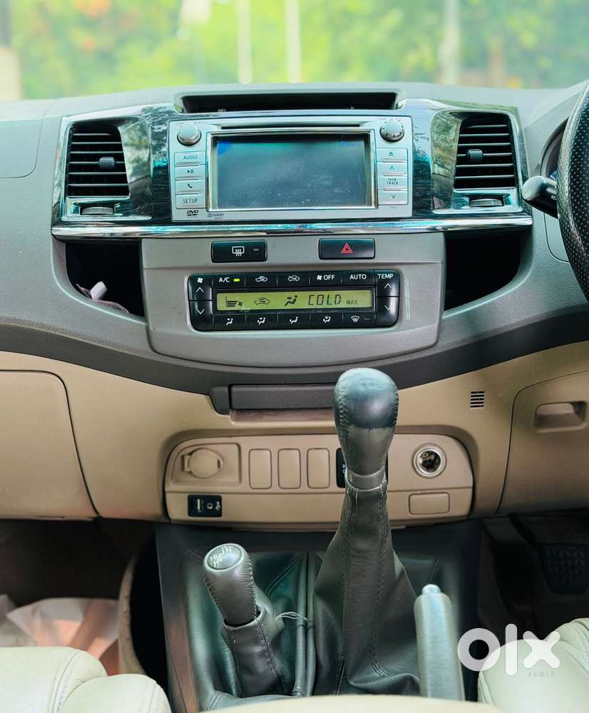 Toyota Fortuner 3.0 4x4 Manual, 2012, Diesel