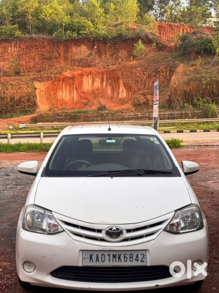 Toyota Etios Liva 2013 Model