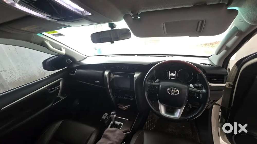 Toyota Fortuner Legender 2018 Diesel