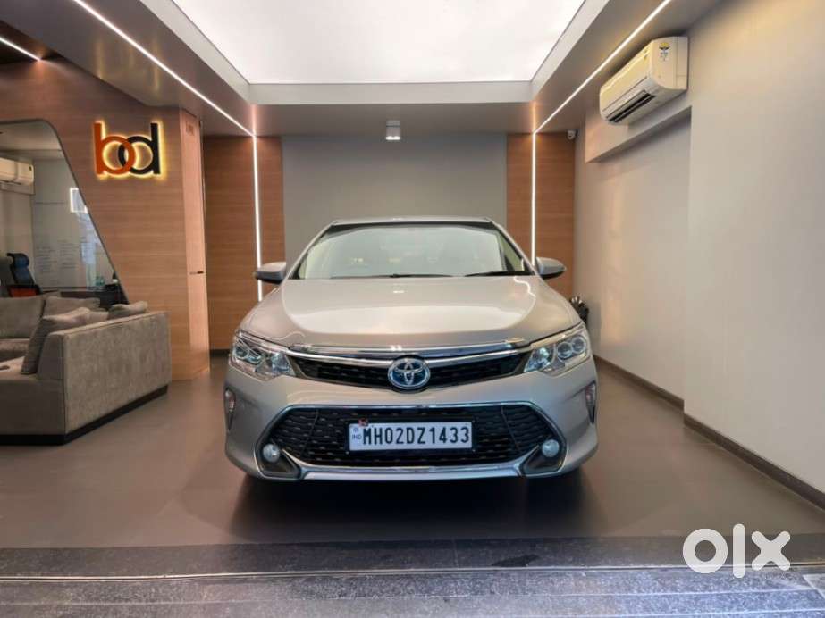 Toyota Camry Hybrid, 2015, Electric
