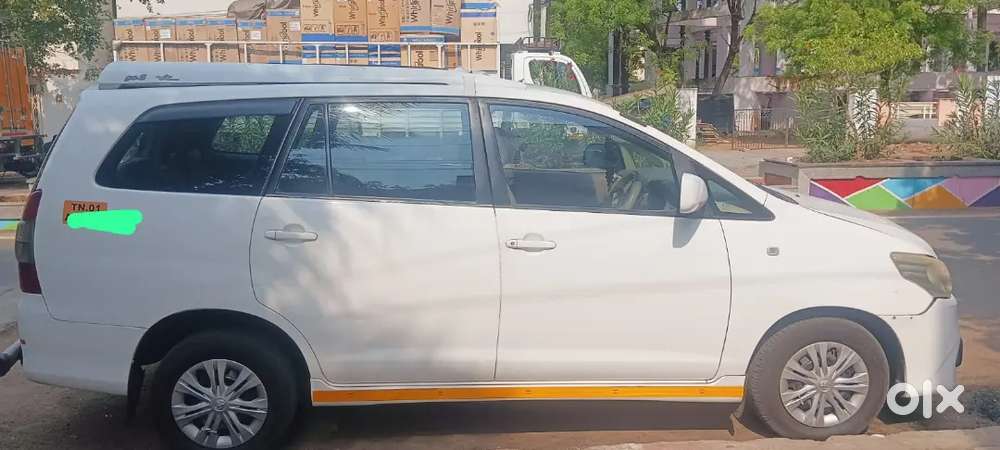 Toyota Innova 2013