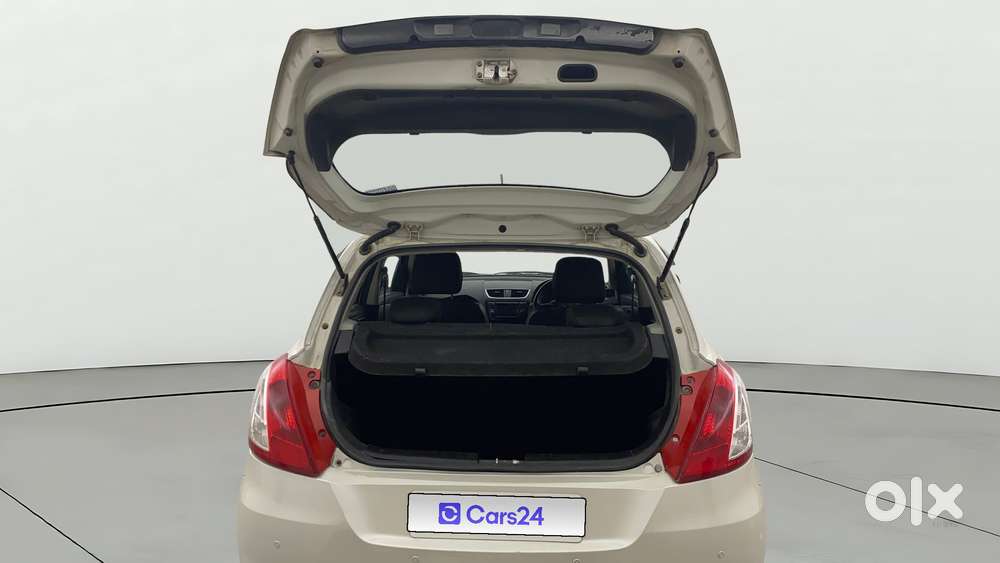 Maruti Suzuki Swift Vxi, 2015, Petrol