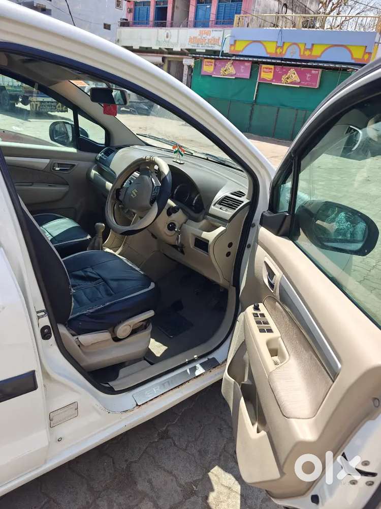 Maruti Suzuki Ertiga 2013 Diesel 200000 Km Driven