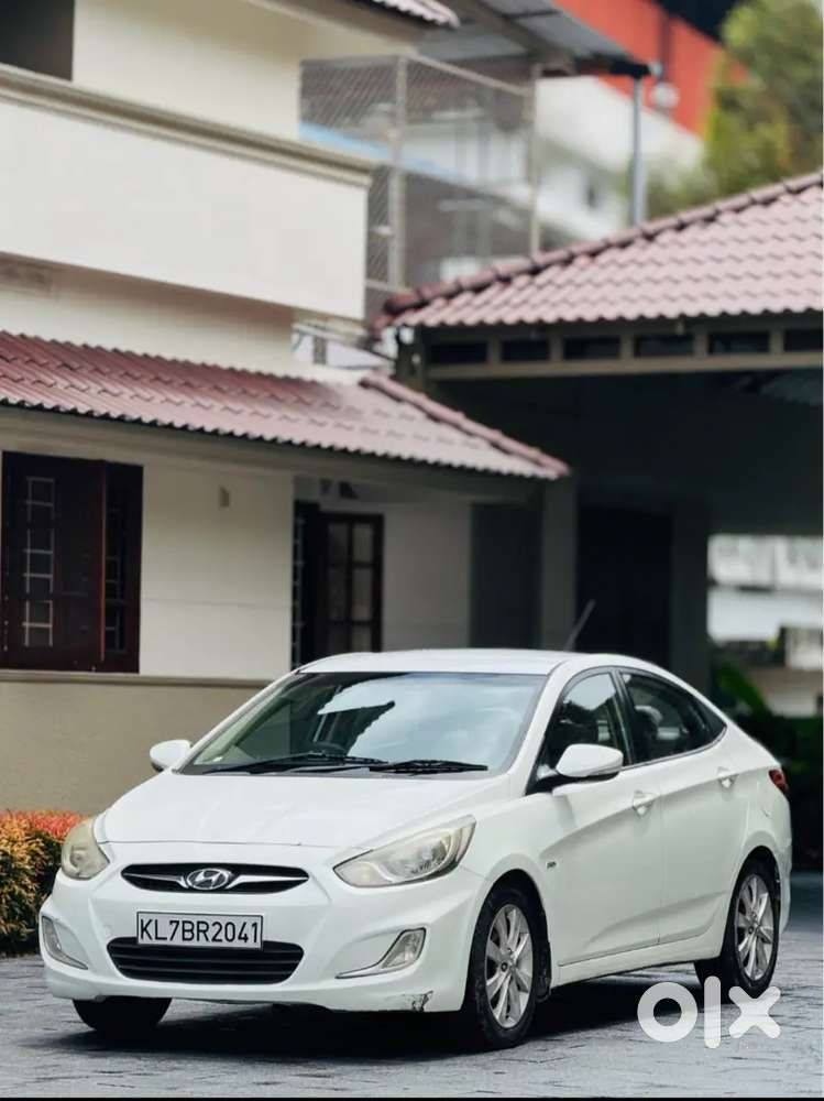 Hyundai Verna 1.6 Sx 2011