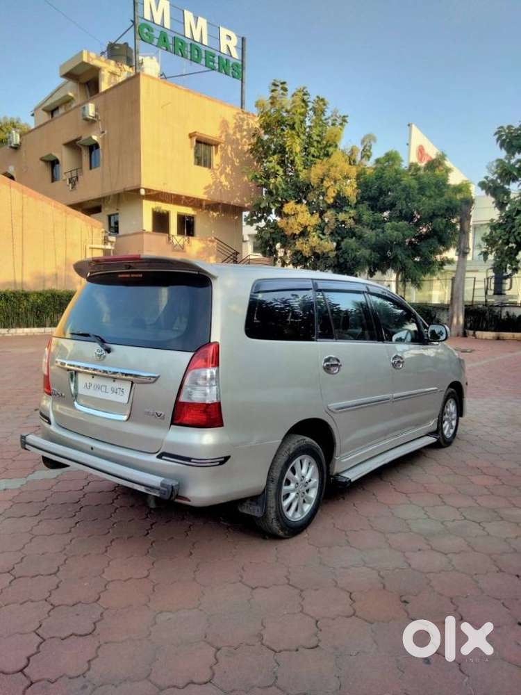 Toyota Innova 2.5 V 7 Str, 2012, Diesel