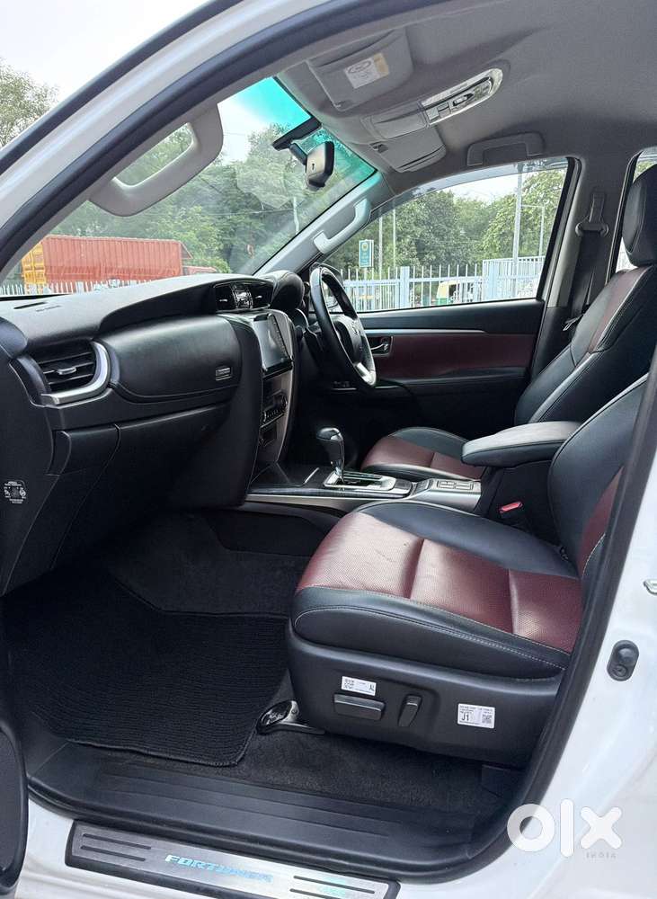 Toyota Fortuner Leader Edition (at), 2025, Diesel