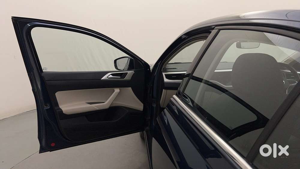 Volkswagen Virtus 1.0 Topline Tsi At, 2023, Petrol